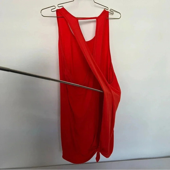 Athleta Essence Tie Open Back Tank Top Size Large Tall Red - Picture 9 of 11